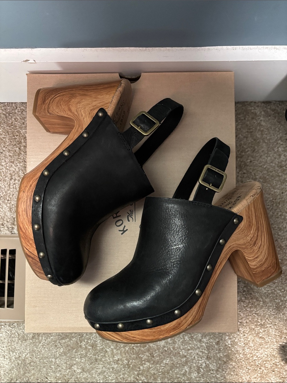 Kork-Ease black Clog Heels - Picture 4 of 9